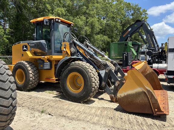 Photo of a 2024 John Deere 624 P