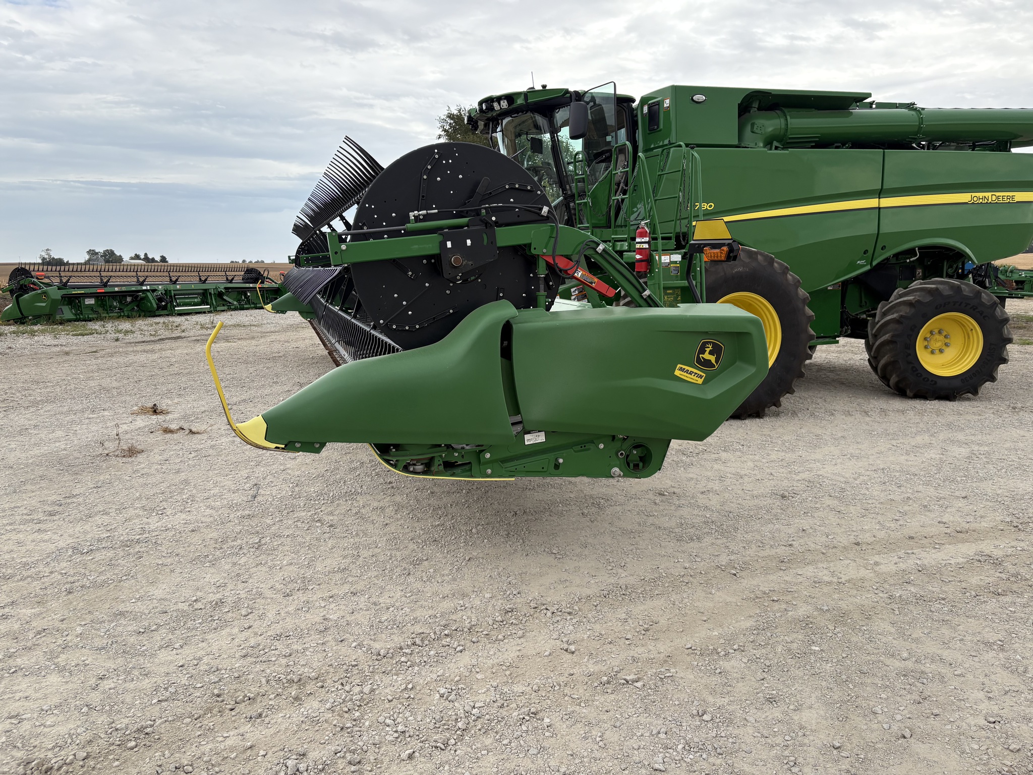  2022 John Deere RD40F at Heritage Tractor in Kewanee, IL