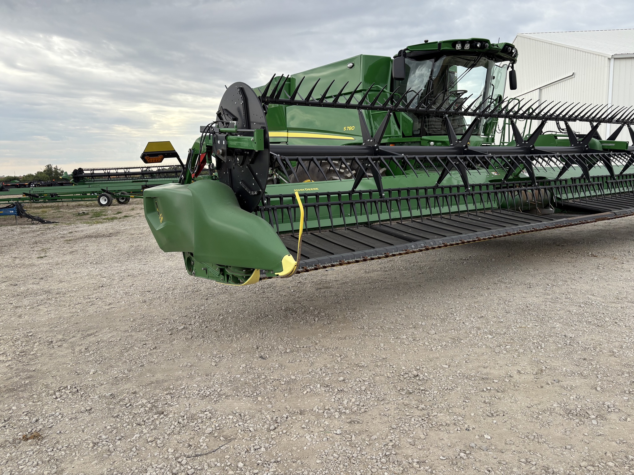  2022 John Deere RD40F at Heritage Tractor in Kewanee, IL