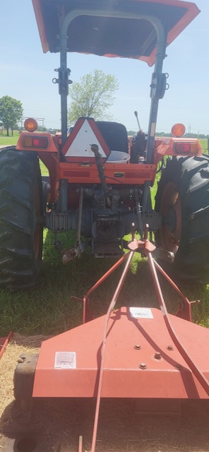 2008 Kubota M4800 Image 4