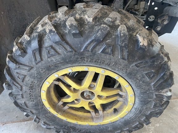 Photo of 2019 John Deere XUV 835R