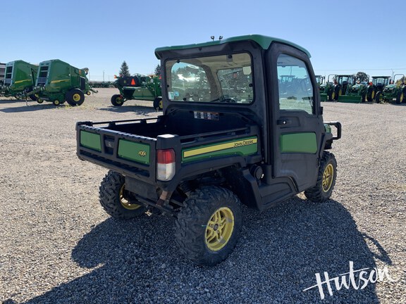 Photo of 2019 John Deere XUV 835R