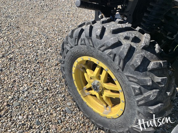 Photo of 2019 John Deere XUV 835R