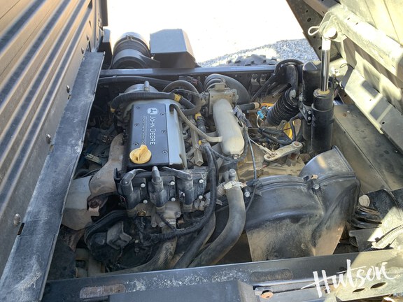 Photo of 2019 John Deere XUV 835R