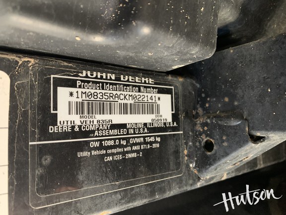 Photo of 2019 John Deere XUV 835R