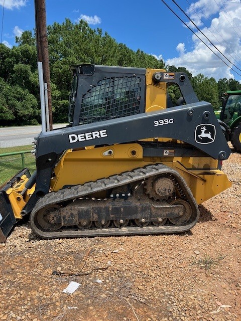 2022 John Deere 333G Image 3