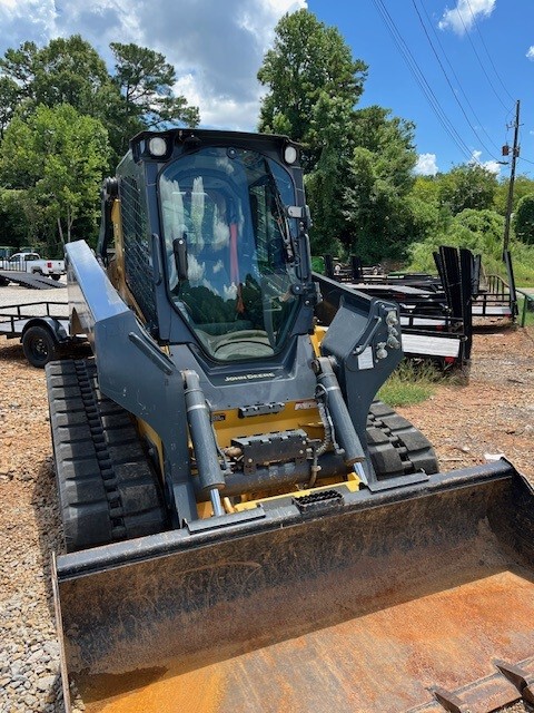 2022 John Deere 333G Image 2