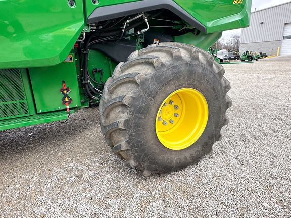 2025 John-Deere S7 800