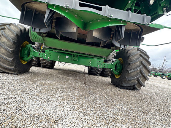 2025 John-Deere S7 800