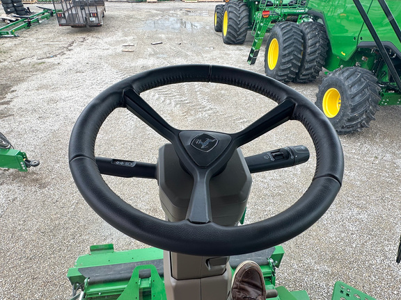 2025 John-Deere S7 800