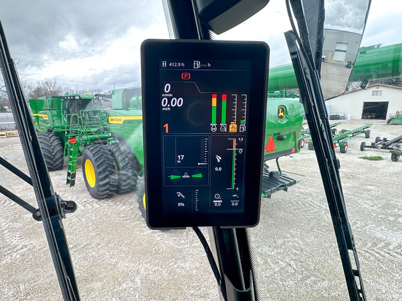 2025 John-Deere S7 800