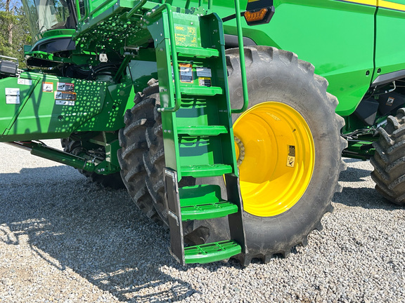 2025 John-Deere S7 800