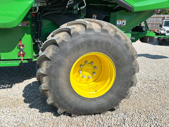 2025 John-Deere S7 800