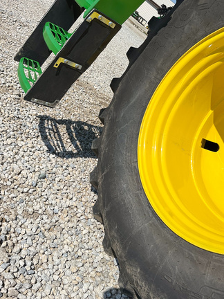 2025 John-Deere S7 800