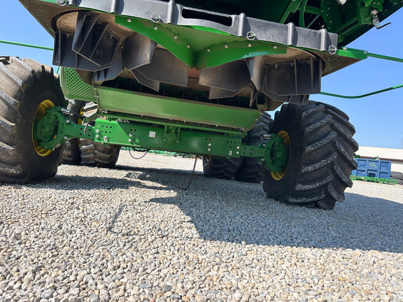 2025 John-Deere S7 800