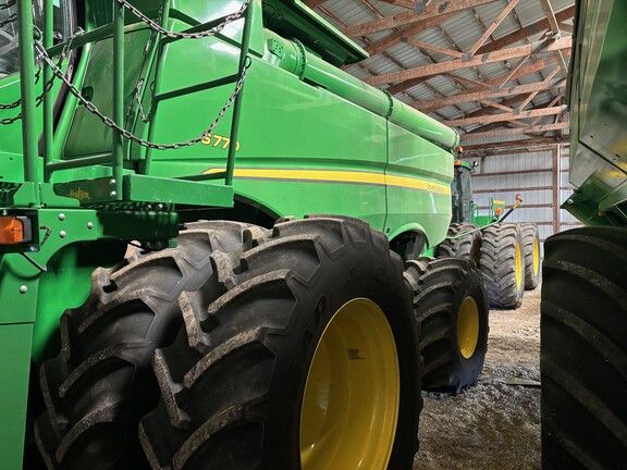 Photo of 2023 John Deere S770