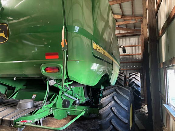 Photo of 2023 John Deere S770