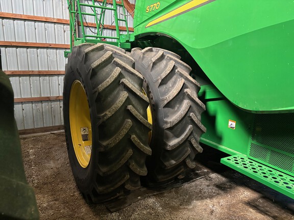 Photo of 2023 John Deere S770