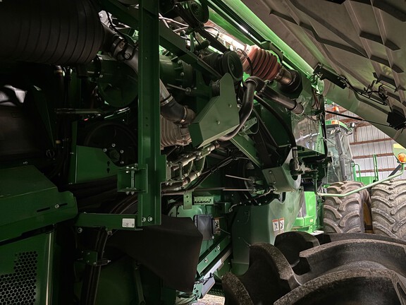 Photo of 2023 John Deere S770