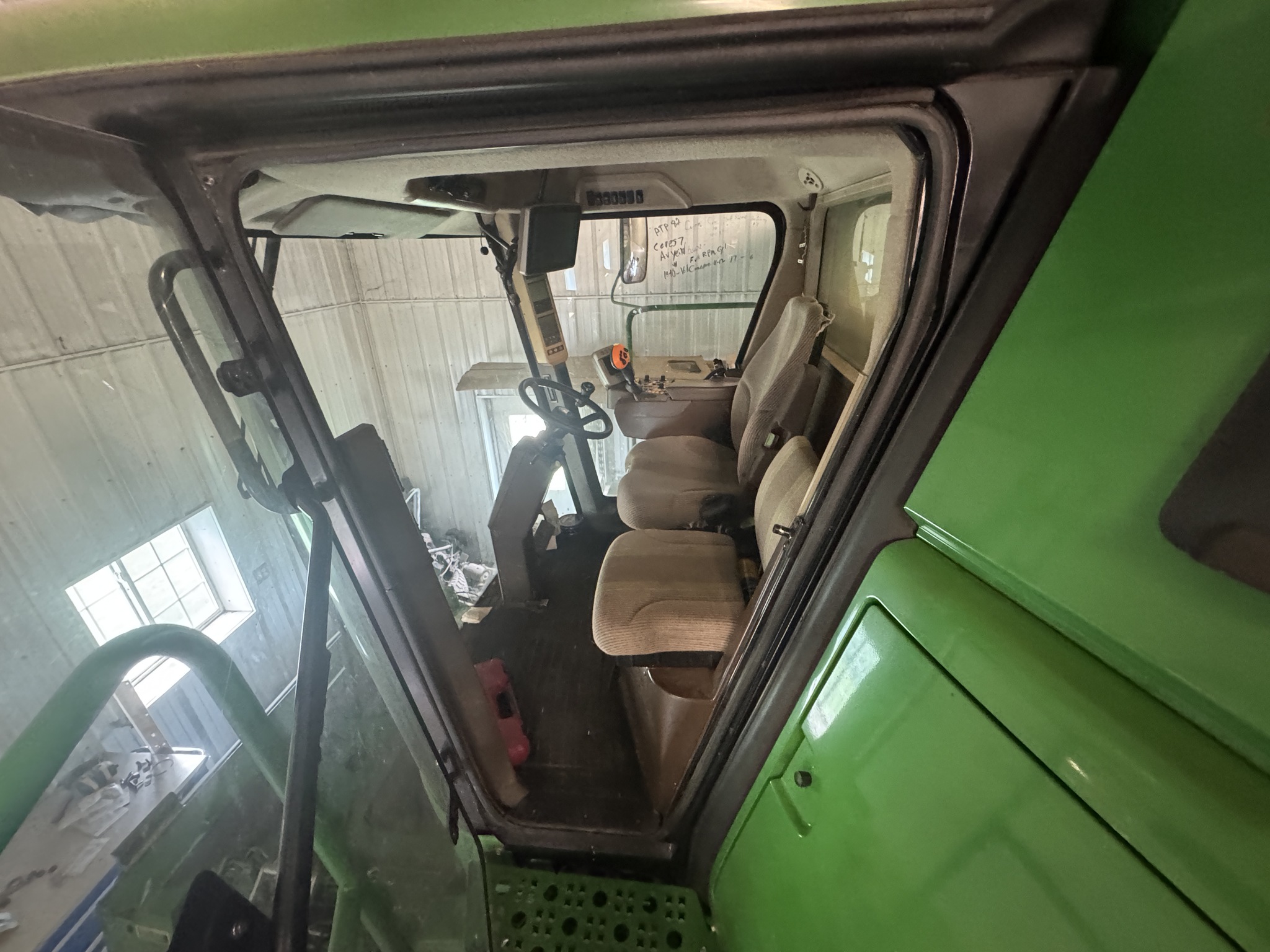 2011 John Deere 9770 STS Image 17