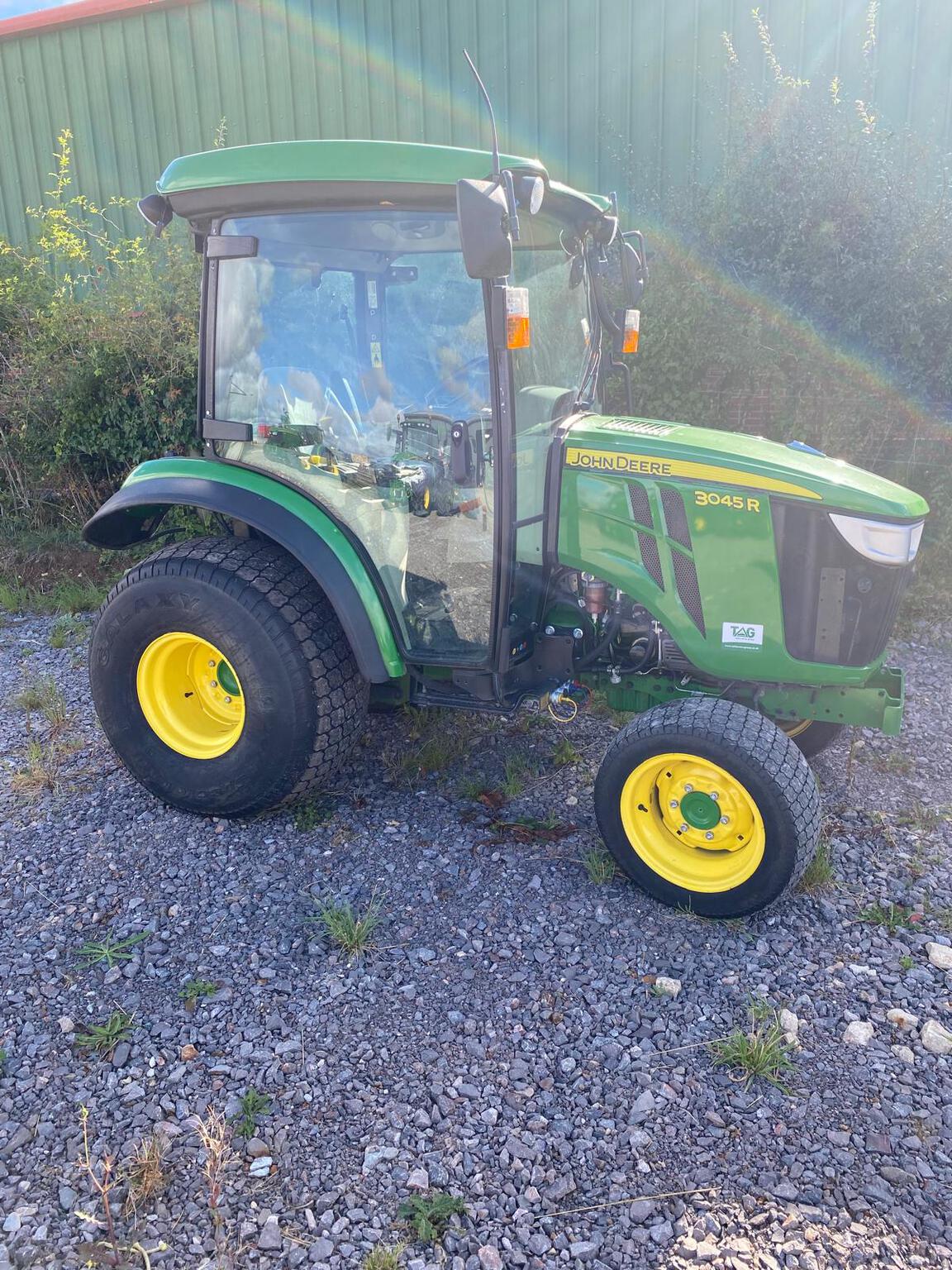 2018 John Deere 3045R