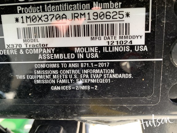 Photo of 2025 John Deere X370