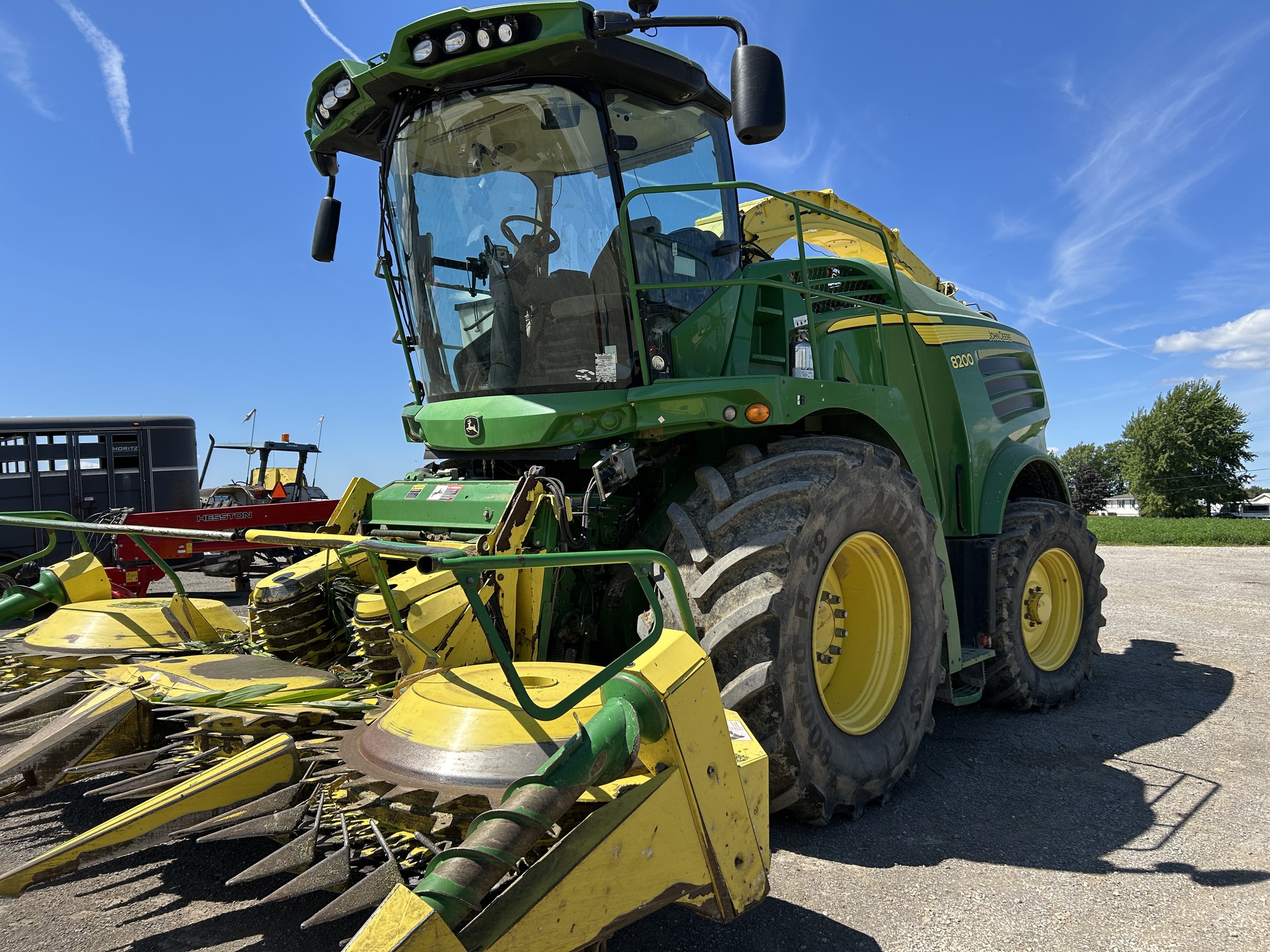 2016 John Deere 8200 Image 4