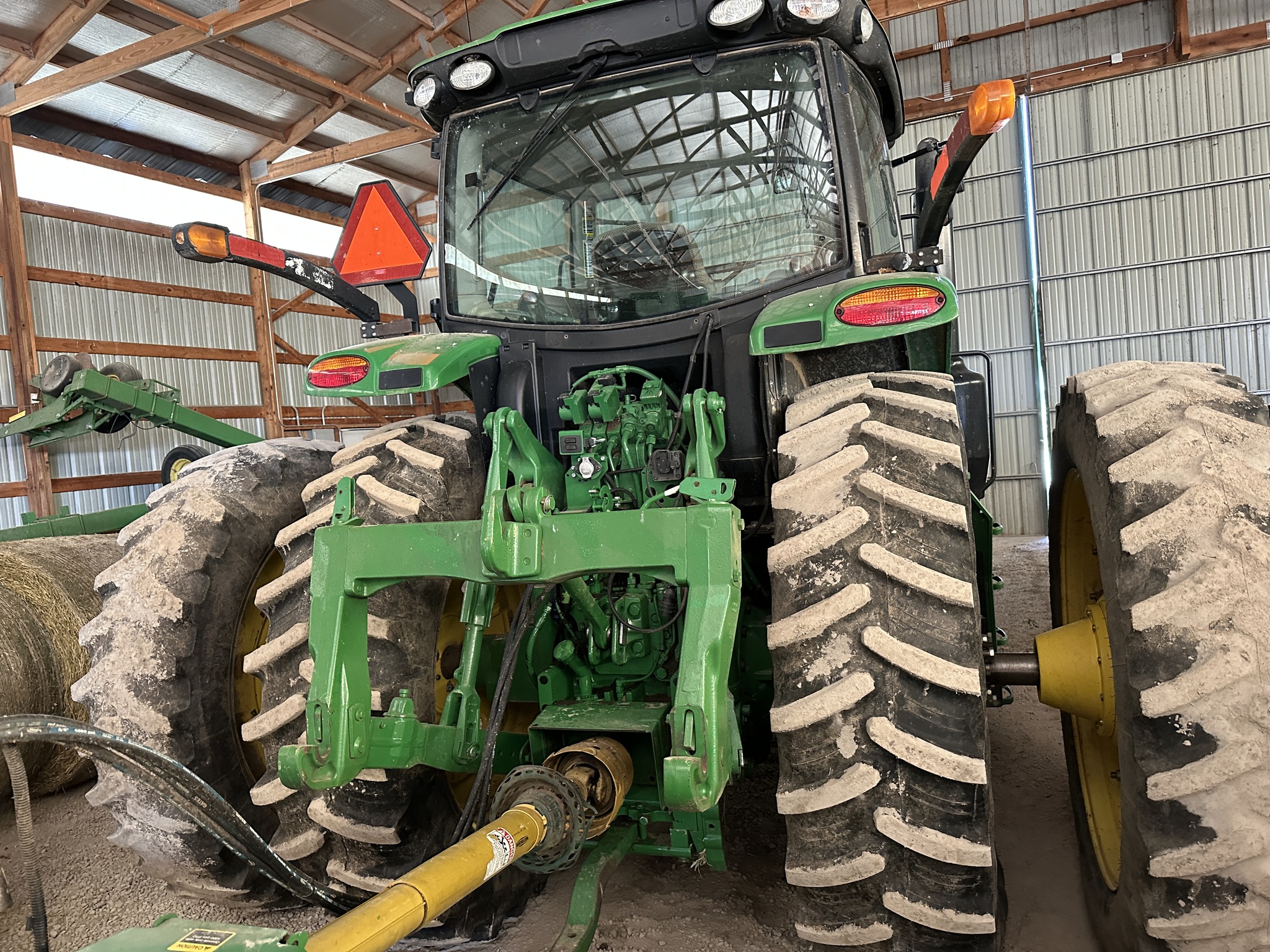 2017 John Deere 6175R Image 4