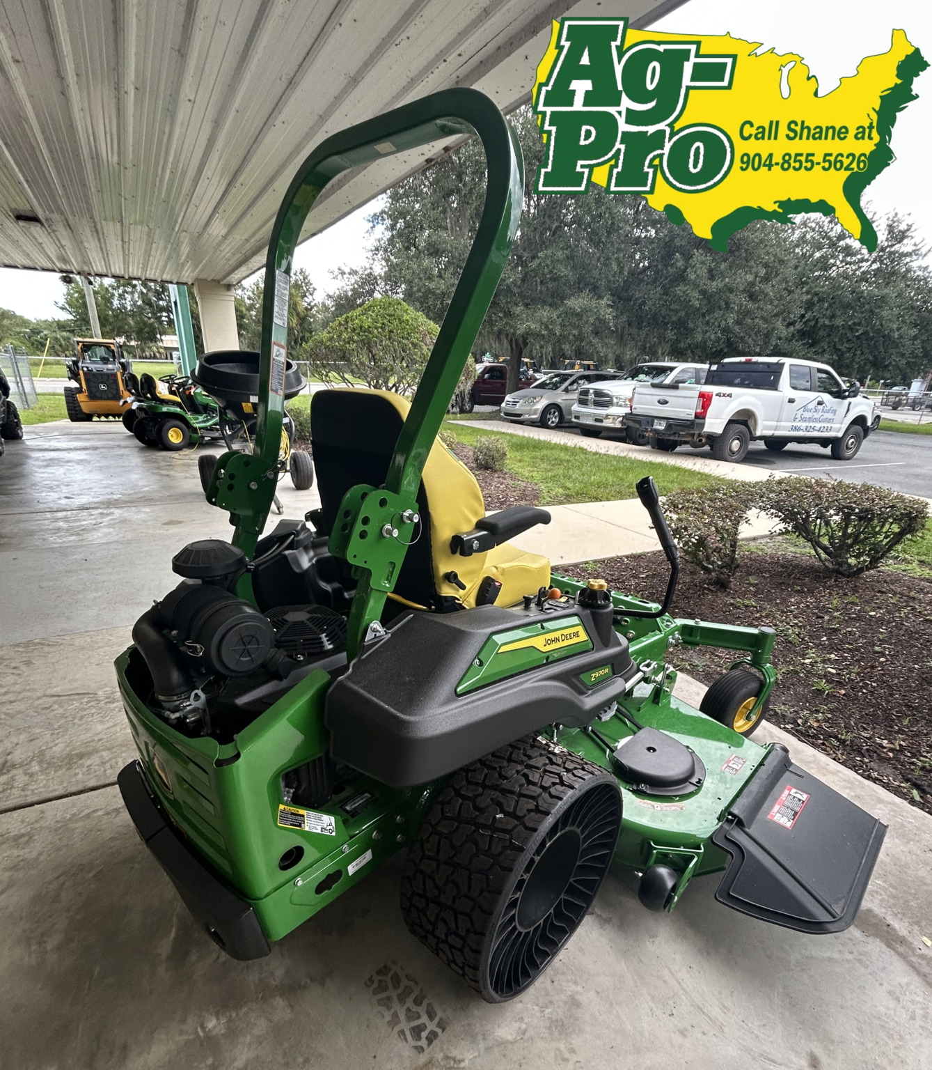 2025 John Deere Z970R Image 4