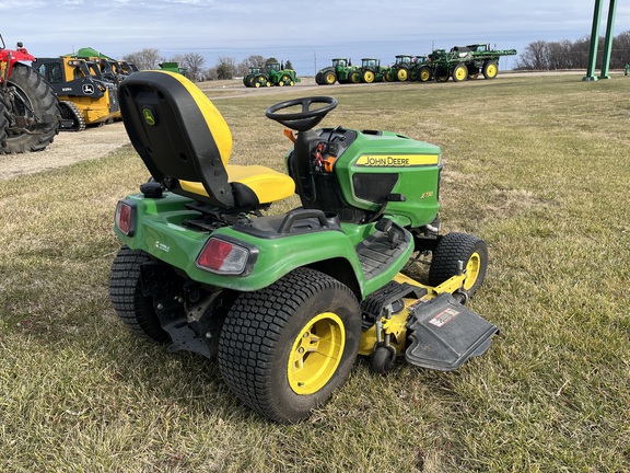 2022 John Deere X730 - Photo5