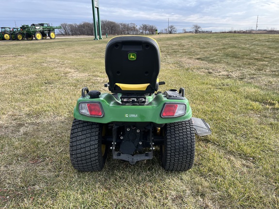 2022 John Deere X730 - Photo6