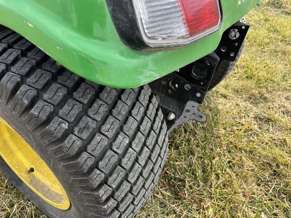 2022 John Deere X730 - Photo16