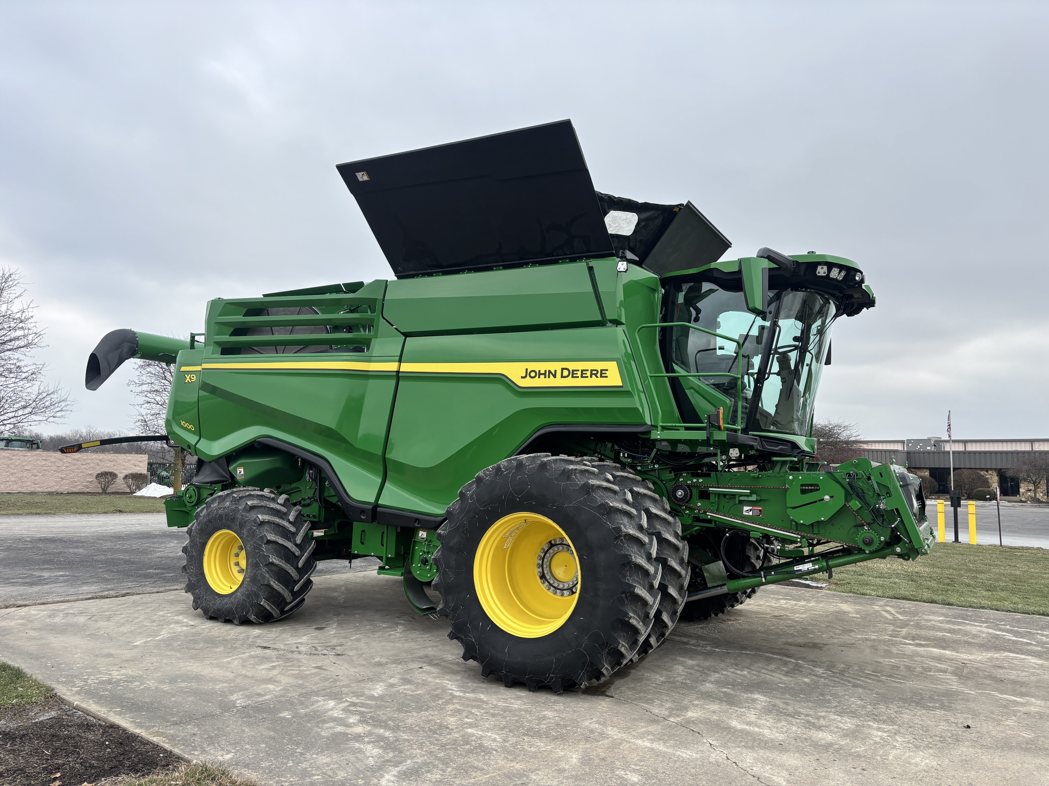 Used 2023 John Deere X9 1000 Combines at Koenig Equipment in Anna, OH - PhotoXL6