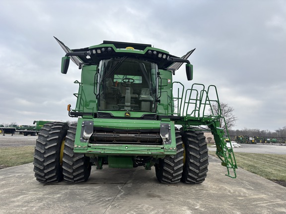 Used 2023 John Deere X9 1000 Combines at Koenig Equipment in Anna, OH - Photo7