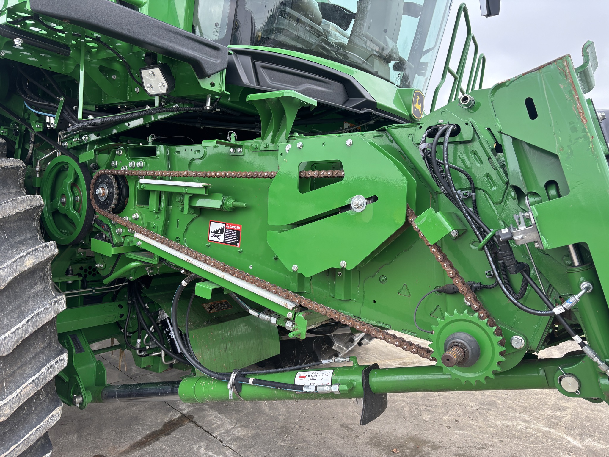 Used 2023 John Deere X9 1000 Combines at Koenig Equipment in Anna, OH - PhotoXL45