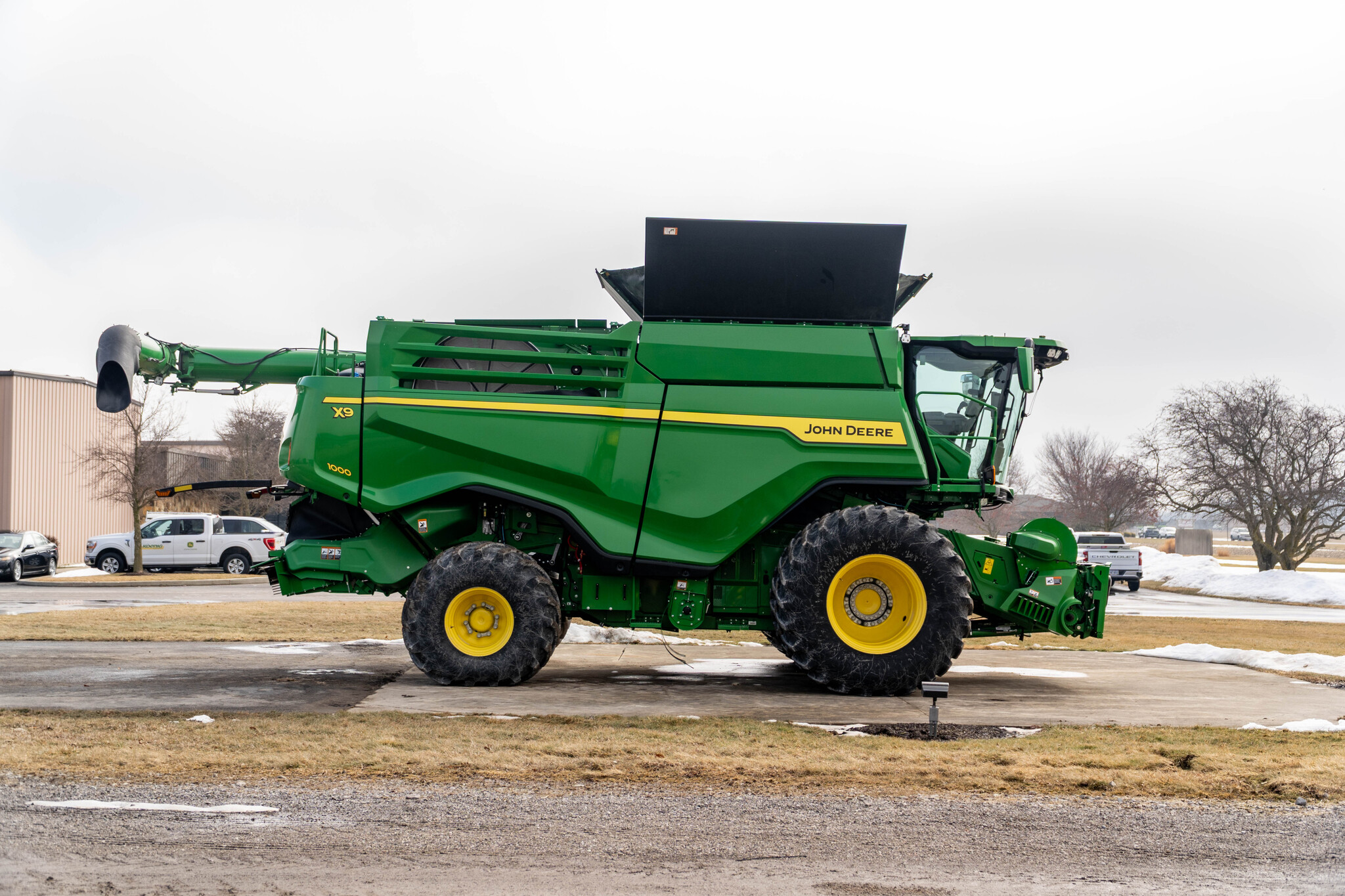 Used 2023 John Deere X9 1000 Combines at Koenig Equipment in Anna, OH - PhotoXL5