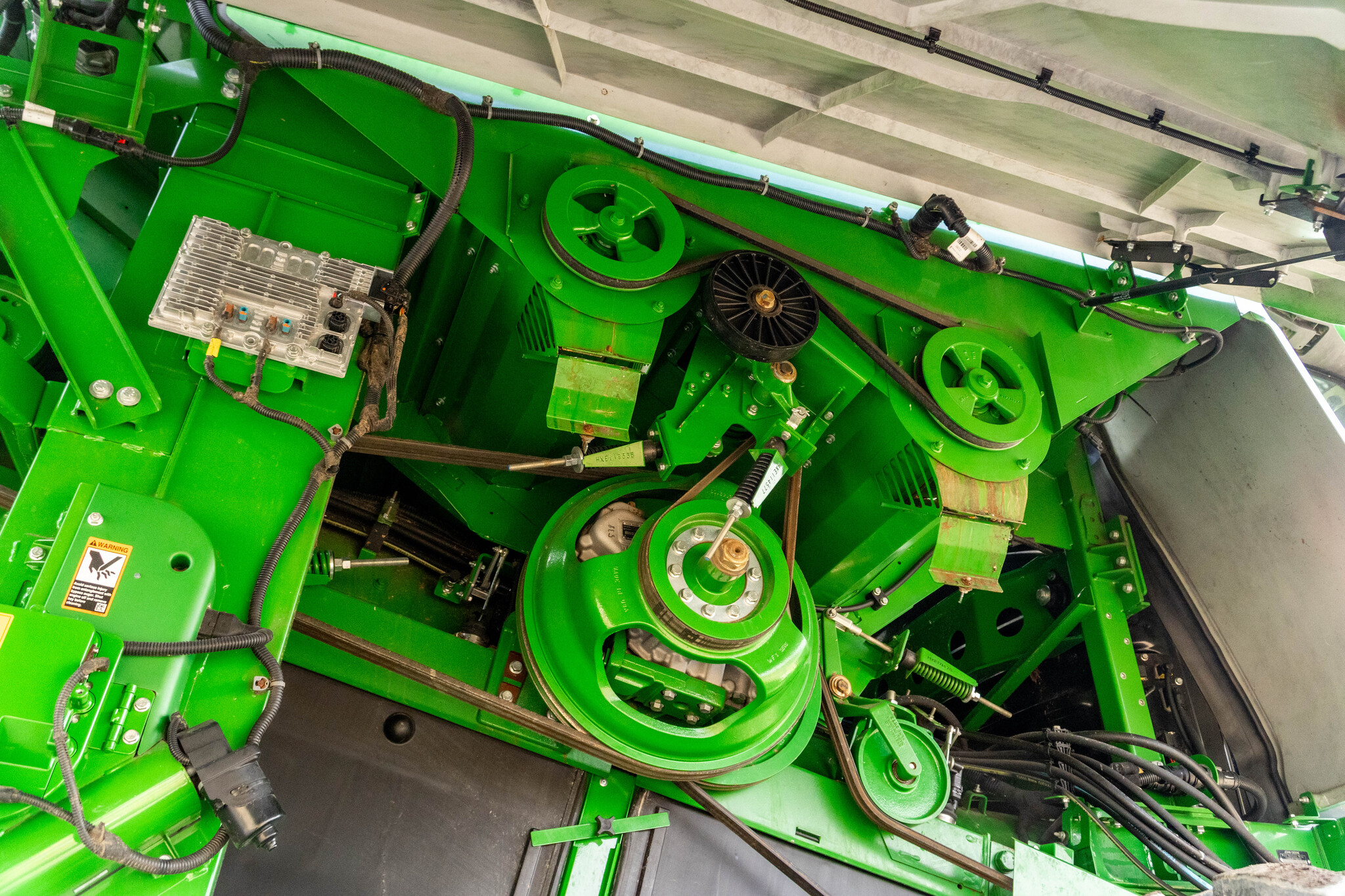 Used 2023 John Deere X9 1000 Combines at Koenig Equipment in Anna, OH - PhotoXL30