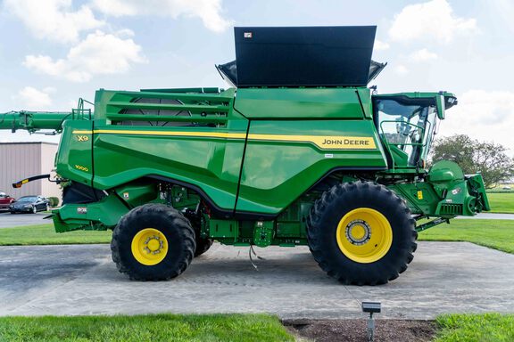 Used 2023 John Deere X9 1000 Combines at Koenig Equipment in Anna, OH - Photo5