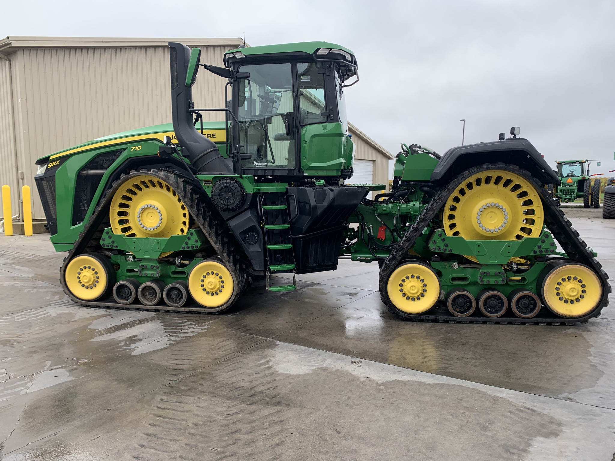 2025 John Deere 9RX 710 Image 6
