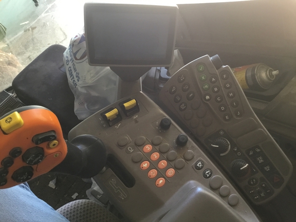 2012 John Deere S660 - Photo10