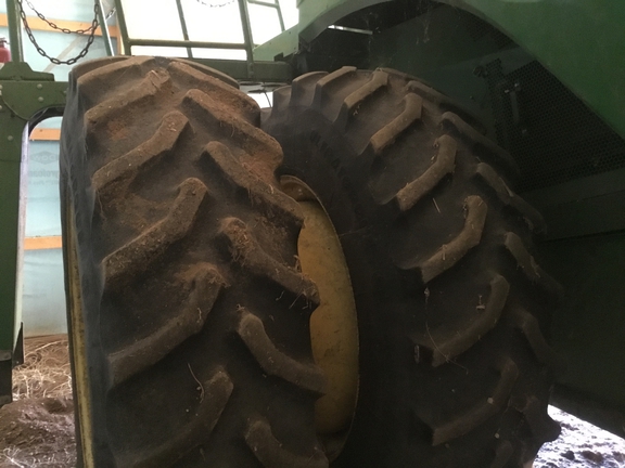 2012 John Deere S660 - Photo5