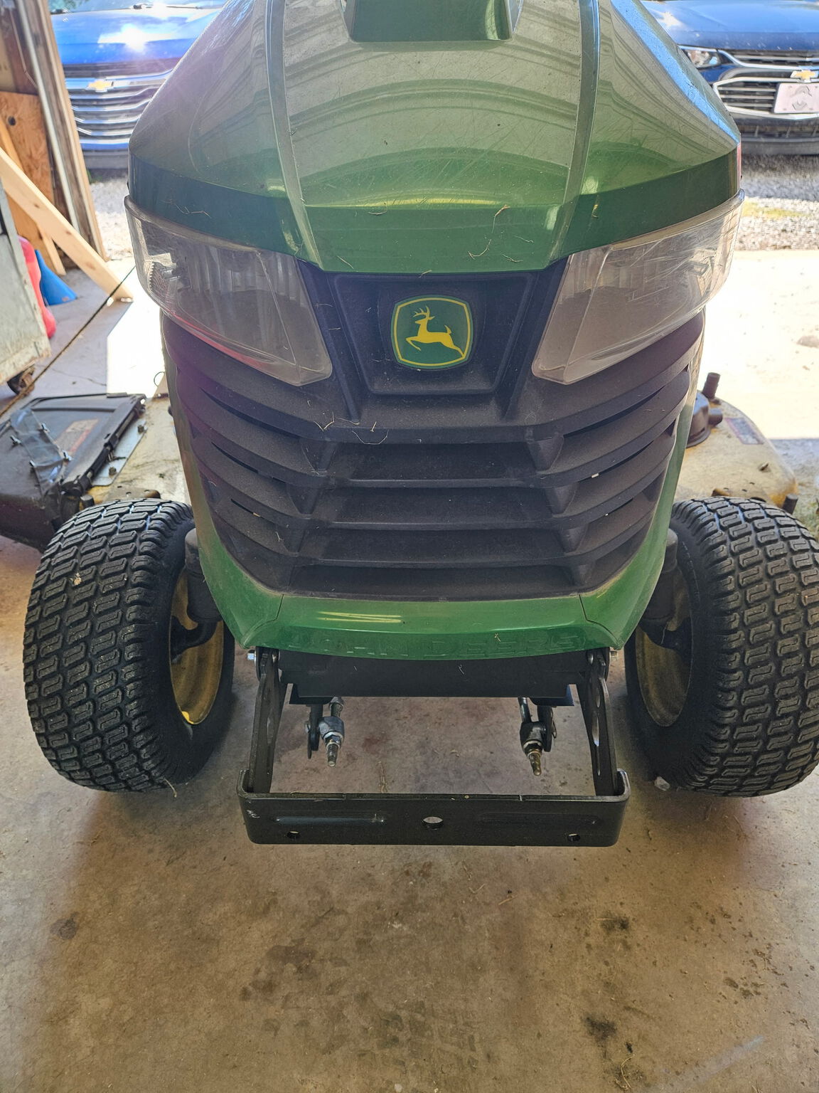 2019 John Deere X580 Image 1