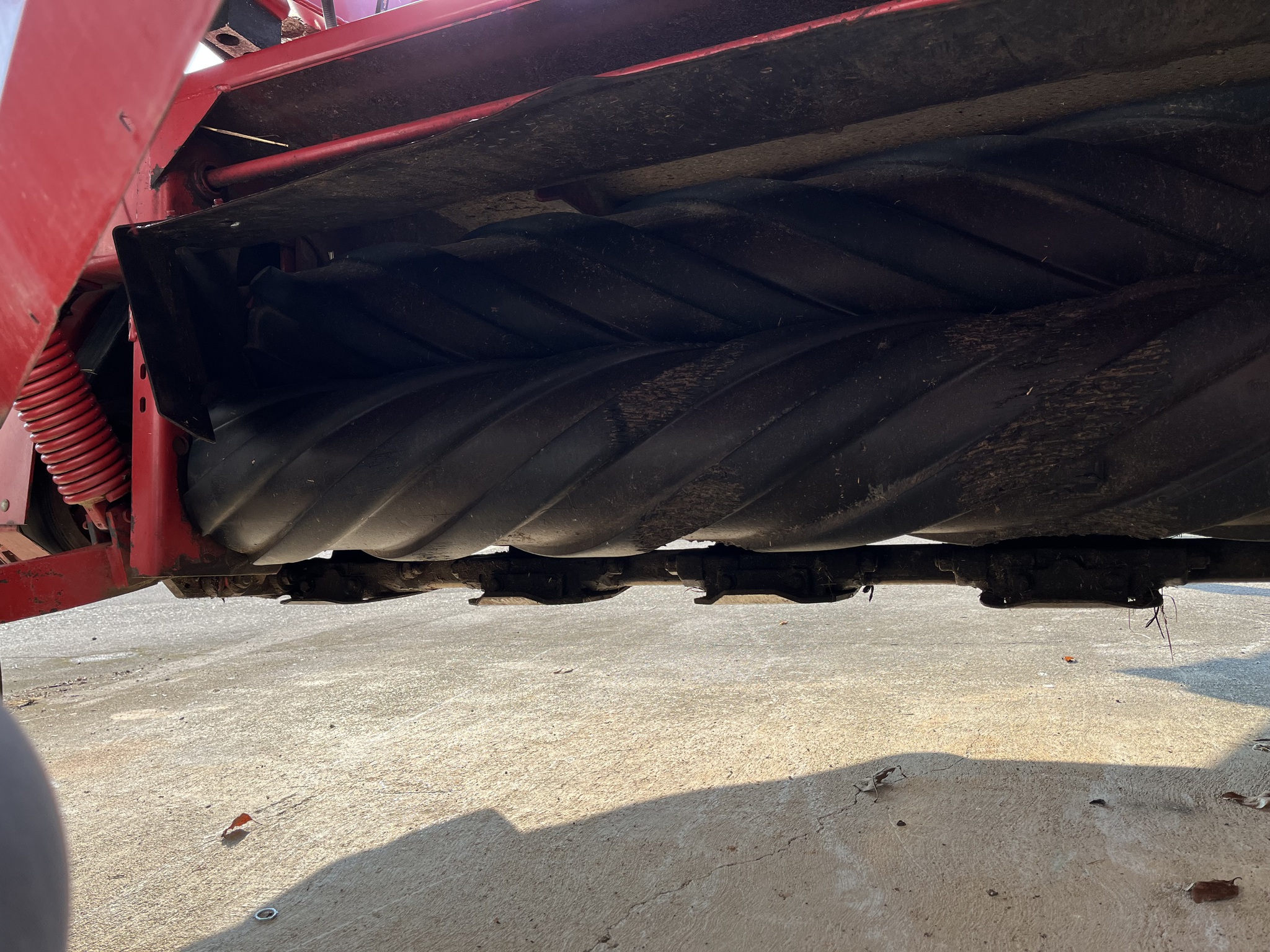 2017 New Holland H7230 Image 9