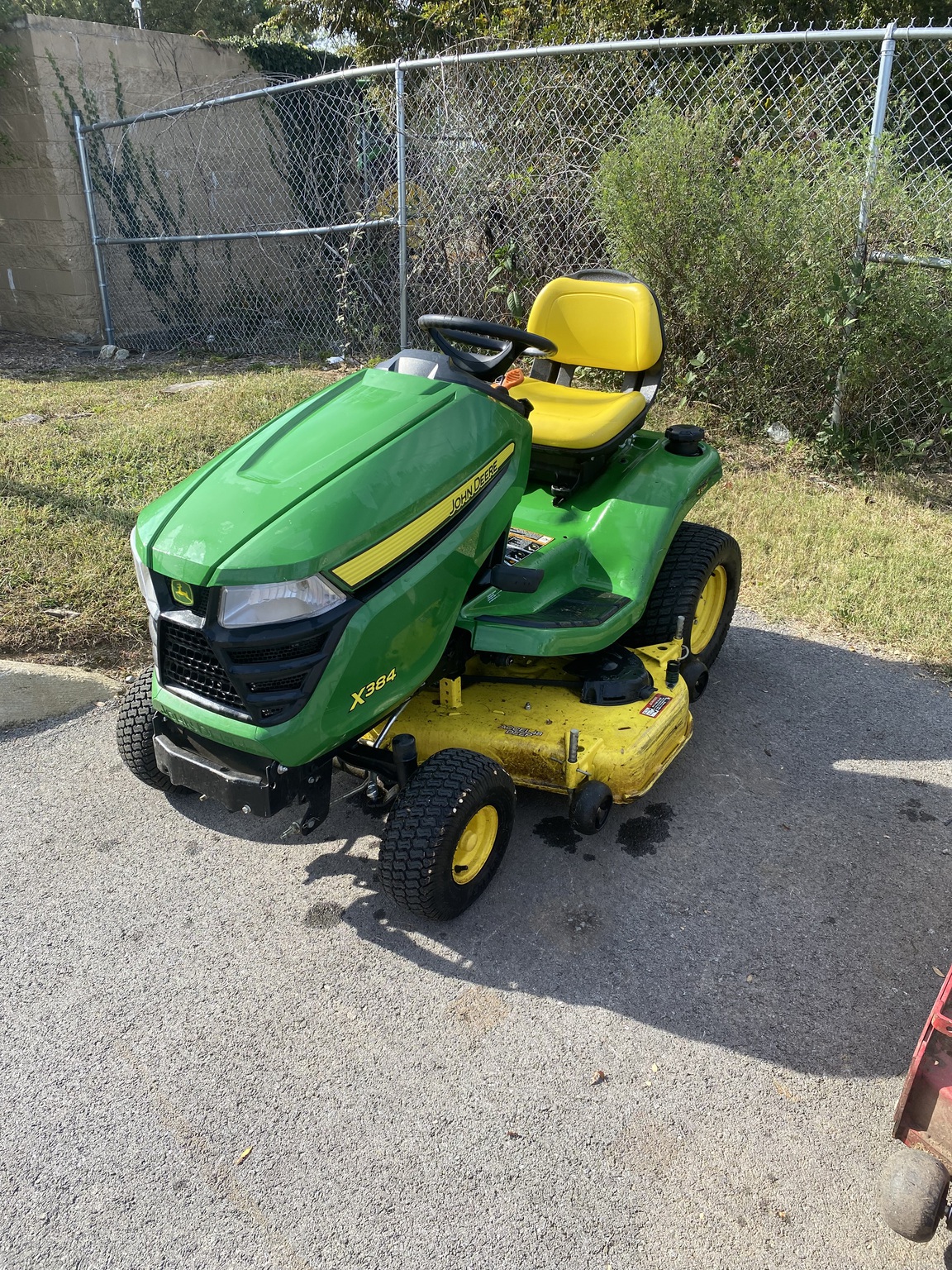 2018 John Deere X384 Image 1