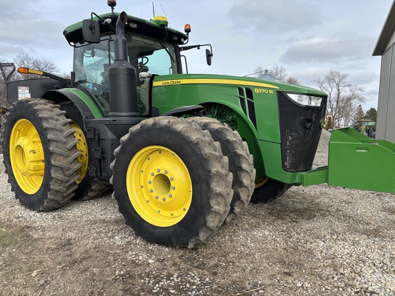  John Deere 8370R