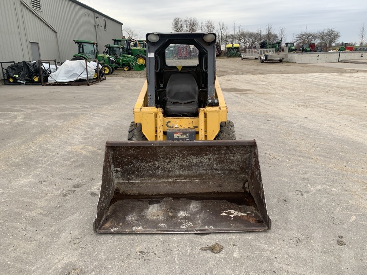 2006 Gehl 4240E Image 3