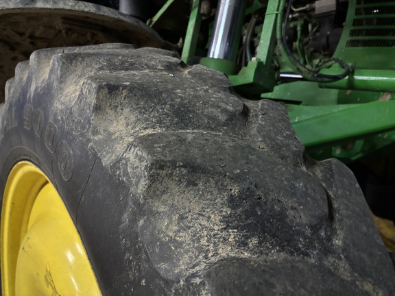 Photo of 2012 John Deere 4730