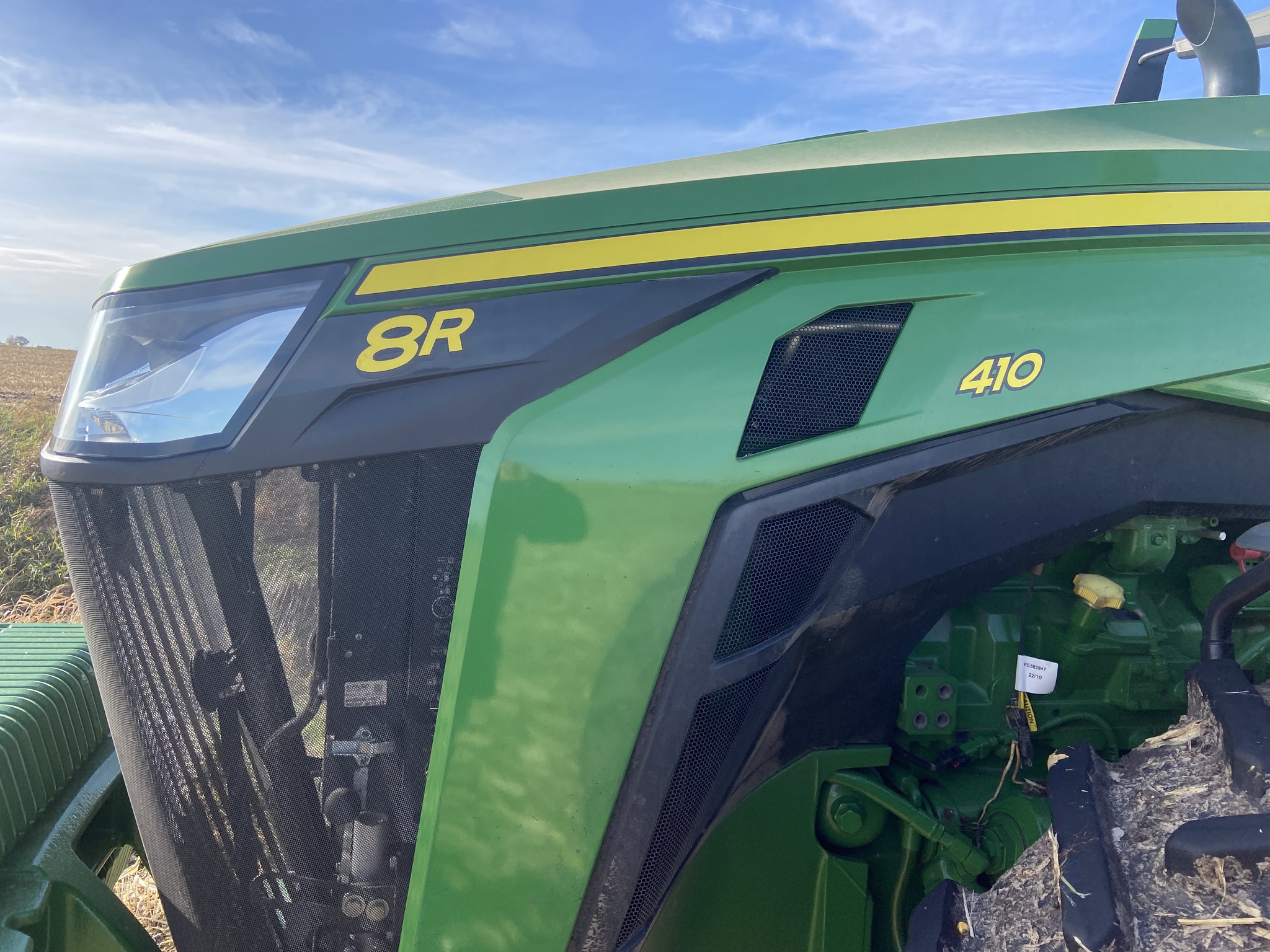  2023 John Deere 8R 410 at Heritage Tractor in Roanoke, IL
