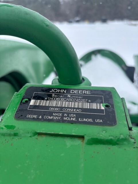 2012 John Deere 608C Image 10
