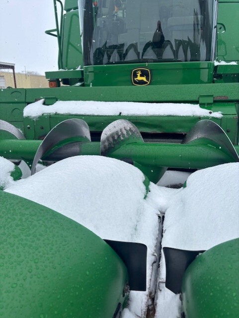 2012 John Deere 608C Image 6